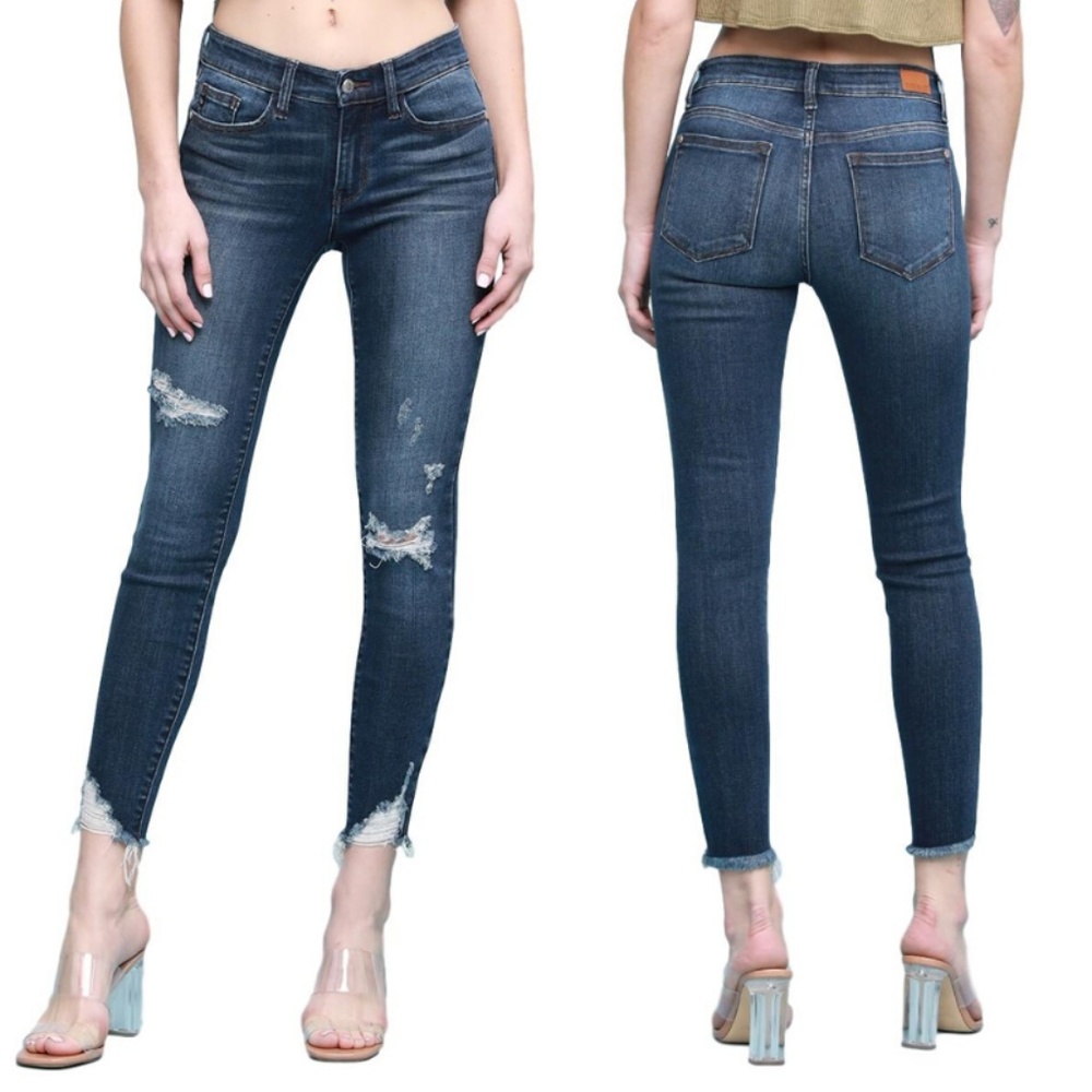NWT Judy Blue Jeans Abby Distressed Ankle Skinny